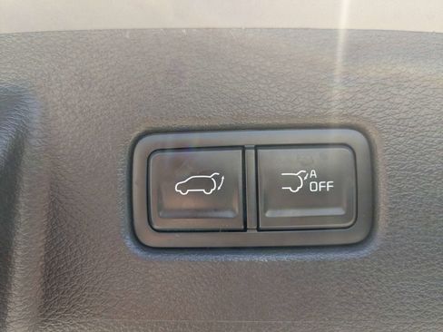 Certified 2025 Kia Telluride S FWD image 14