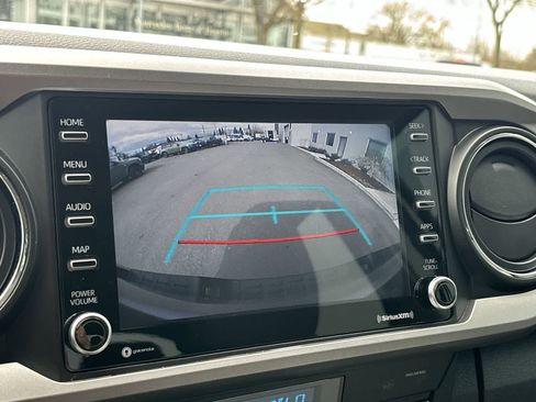 Used 2021 Toyota Tacoma SR5 image 22