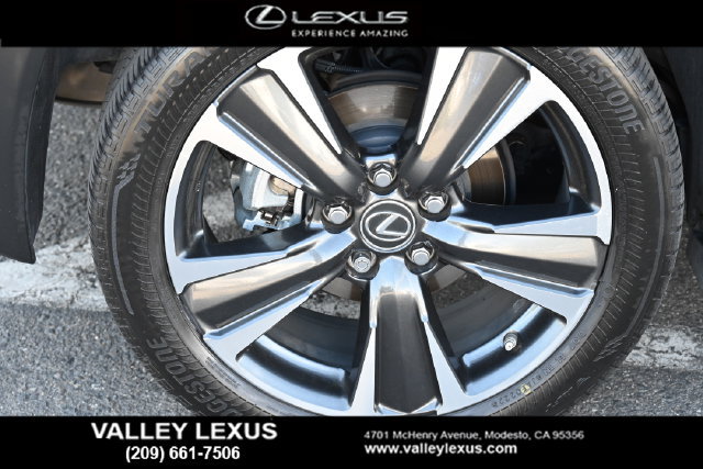 Used 2019 Lexus UX 250h AWD/4WD image 23
