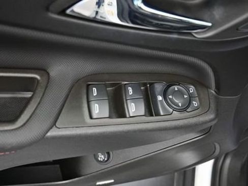 Used 2023 Chevrolet Equinox RS w/ RS Leather Package image 12