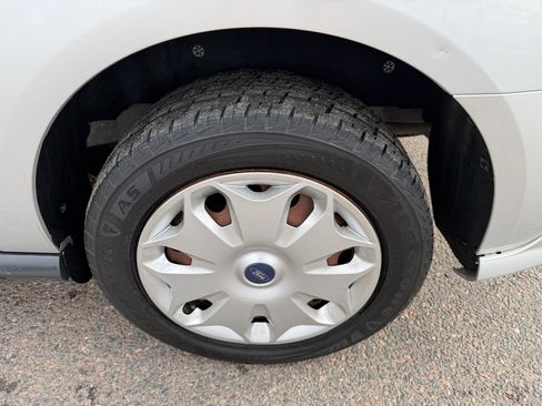 Used 2018 Ford Transit Connect XLT image 33