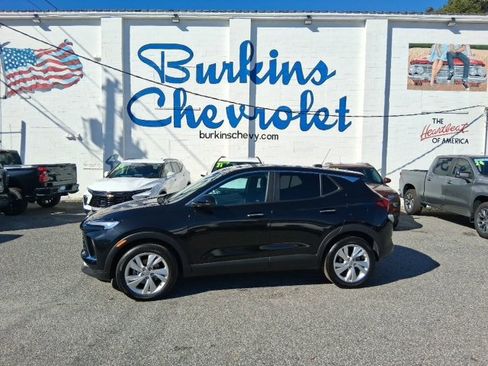 Certified 2025 Buick Encore GX Preferred image 1