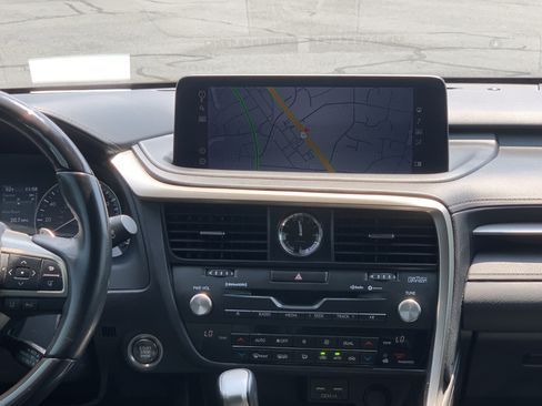 Used 2020 Lexus RX 350 AWD w/ Luxury Package image 31