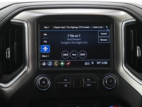 Used 2019 Chevrolet Silverado 1500 LT w/ All-Star Edition AWD/4WD image 18