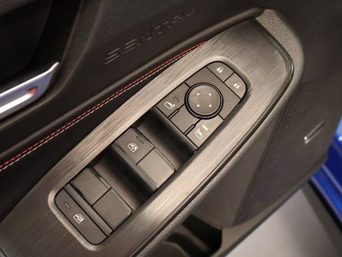 New 2026 Nissan Sentra SR w/ SR Premium Package FWD image 11