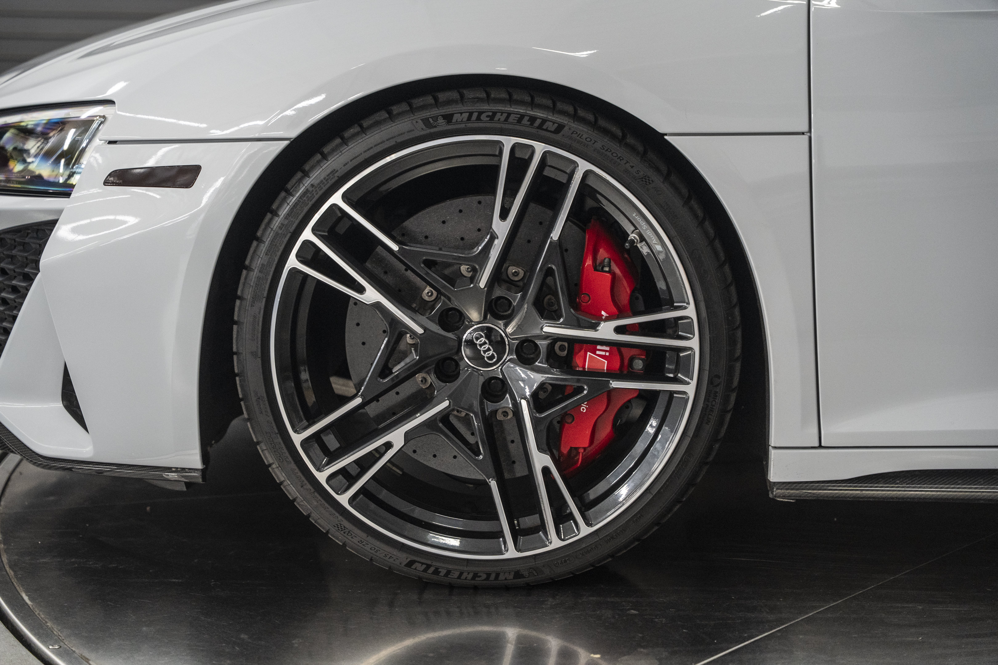 Used 2020 Audi R8 V10 performance AWD/4WD image 25