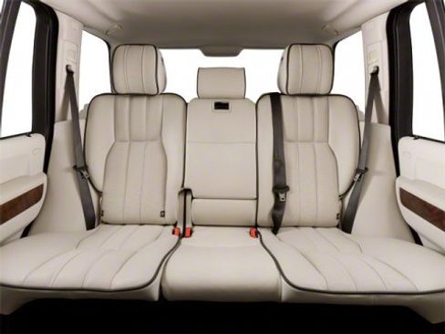 Used 2010 Land Rover Range Rover HSE LUX image 18