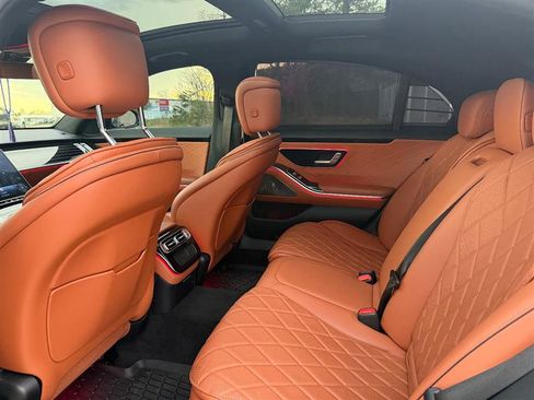 Used 2021 Mercedes-Benz S 580 4MATIC Sedan image 17