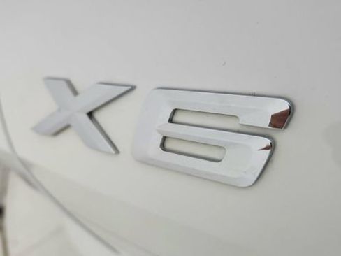 Used 2026 BMW X6 xDrive40i image 17