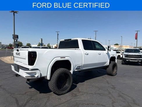 Used 2024 GMC Sierra 3500 Denali Ultimate AWD/4WD image 6