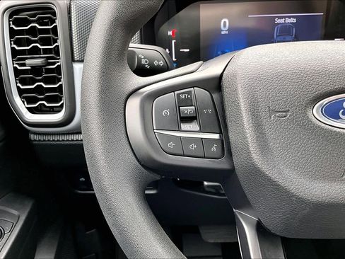 Used 2025 Ford Ranger XL w/ Trailer Tow Package image 23