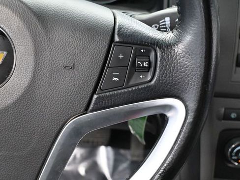 Used 2014 Chevrolet Captiva Sport LS image 24