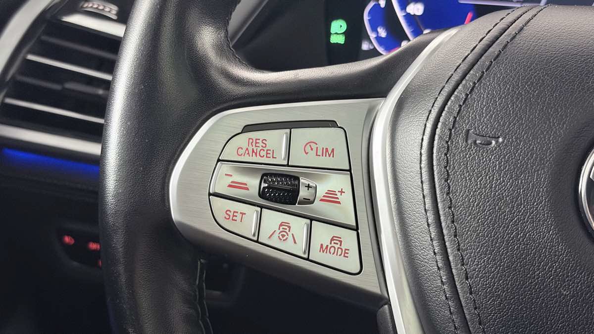 Used 2021 BMW ALPINA XB7 AWD/4WD image 18