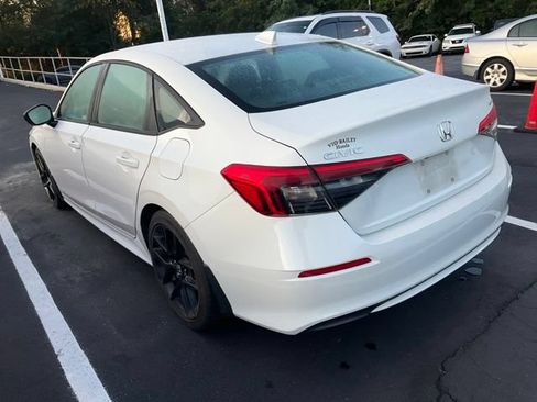 Used 2023 Honda Civic Sport image 8