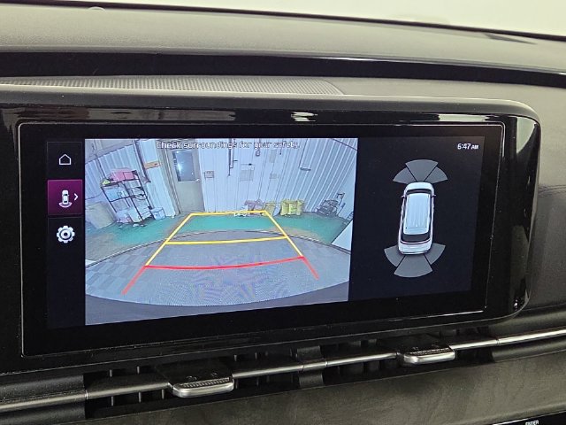 Certified 2024 Kia Carnival EX FWD image 18