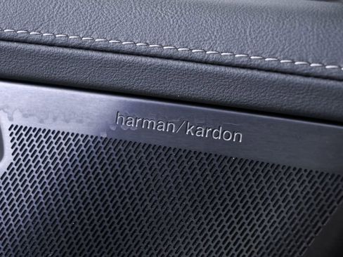 New 2026 Volvo XC90 B5 Plus w/ Protection Package image 7