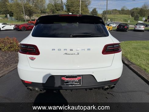 Used 2017 Porsche Macan S image 12