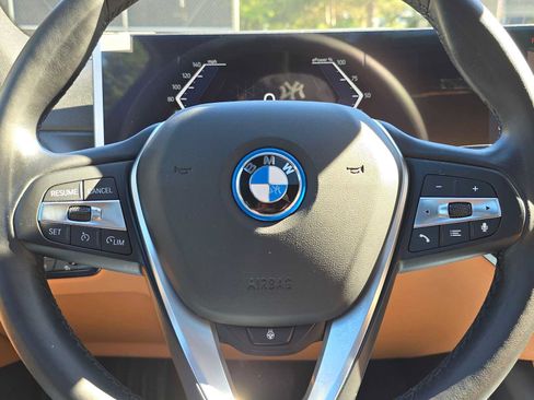Used 2023 BMW i4 eDrive35 w/ Premium Package RWD image 25