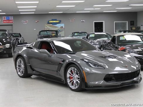 Used 2016 Chevrolet Corvette Z06 w/ 3LZ Preferred Equipment Group RWD image 1