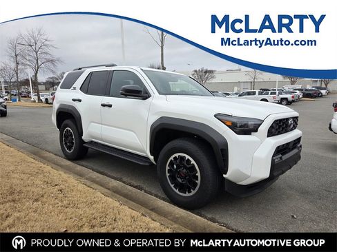 Used 2025 Toyota 4Runner TRD Off-Road Premium image 1