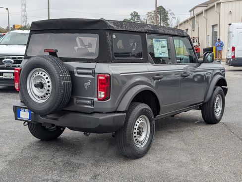 New 2025 Ford Bronco 4-Door AWD/4WD image 9