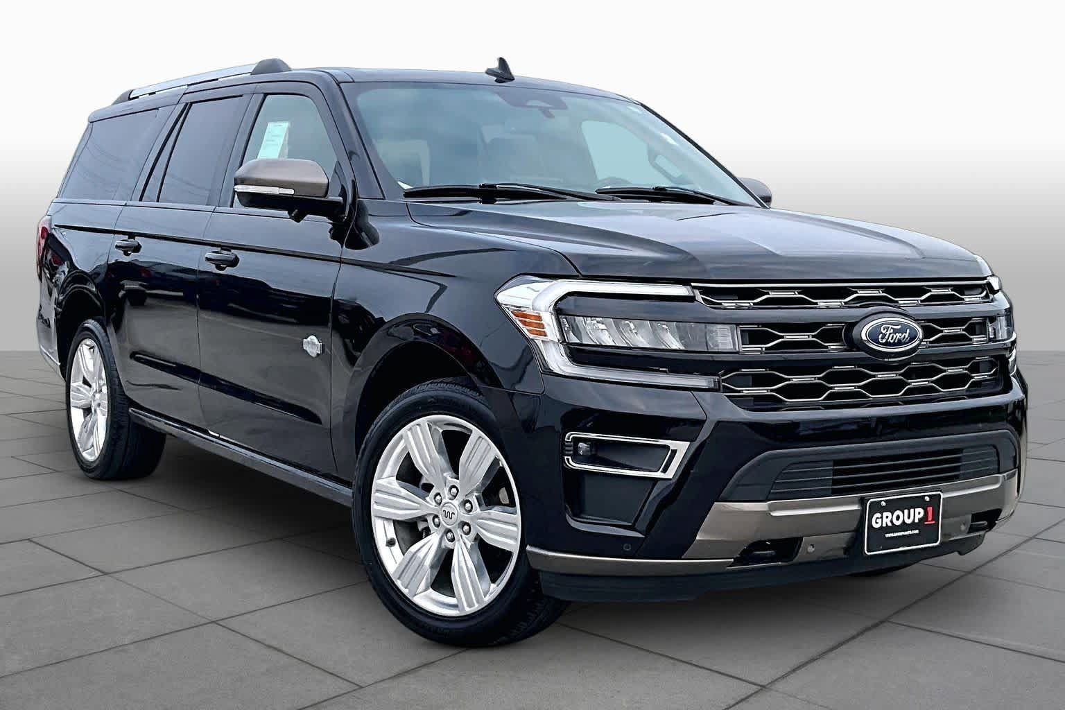 Used 2024 Ford Expedition Max King Ranch AWD/4WD image 3