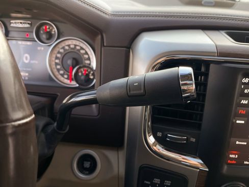 Used 2018 RAM 3500 Laramie image 29