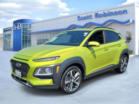 Used 2020 Hyundai Kona Ultimate FWD image 2