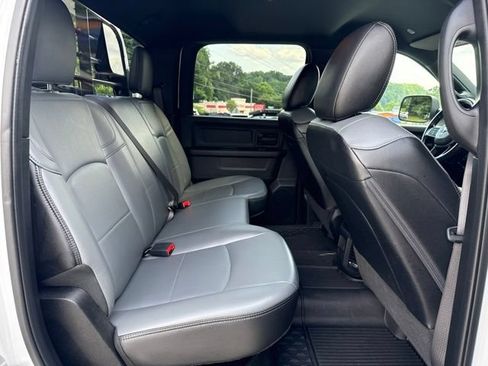 Used 2021 RAM 3500 Tradesman w/ Chrome Appearance Group AWD/4WD image 39