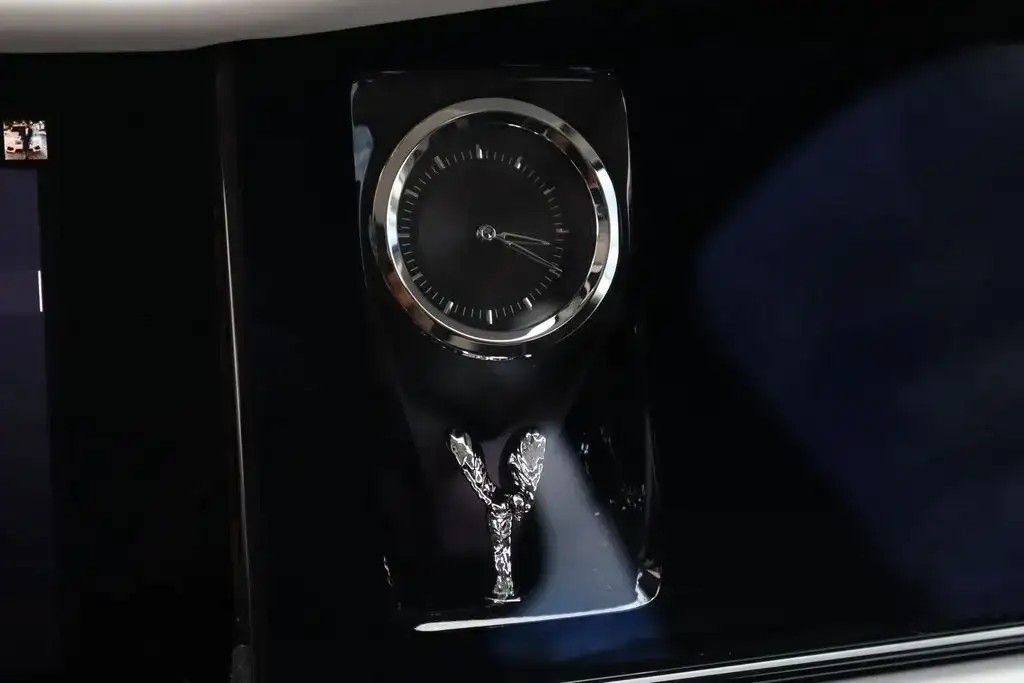 Certified 2026 Rolls-Royce Cullinan w/ Cullinan Package AWD/4WD image 21