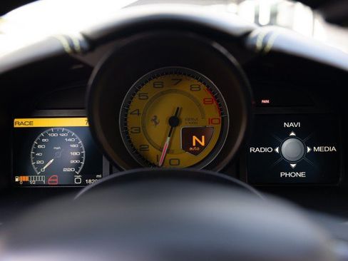 Used 2015 Ferrari F12 Berlinetta RWD image 43