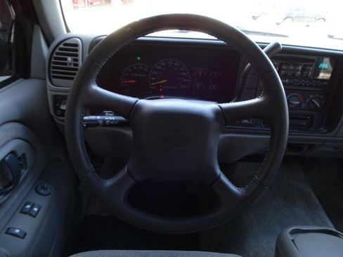 Used 1999 Chevrolet Tahoe 4WD 2-Door w/ Preferred Equipment Group image 17