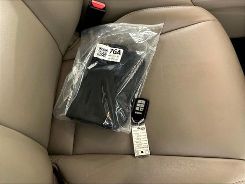 Used 2022 Honda Pilot Special Edition image 36