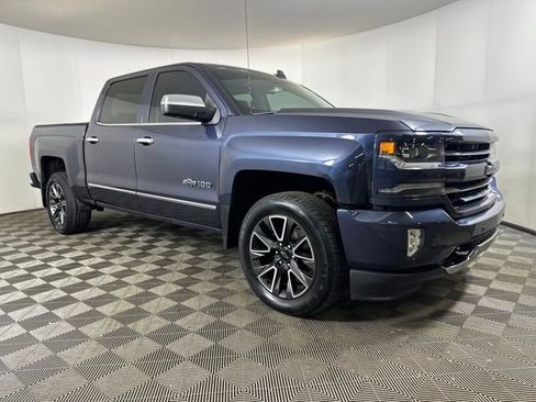 Used 2018 Chevrolet Silverado 1500 LTZ Z71 w/ Centennial Edition image 2