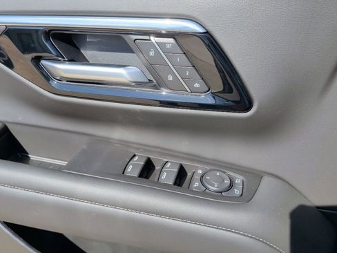 New 2026 Chevrolet Tahoe Z71 w/ Comfort Package AWD/4WD image 11