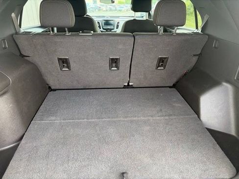 Used 2022 Chevrolet Equinox LT w/ Driver Convenience Package FWD image 34