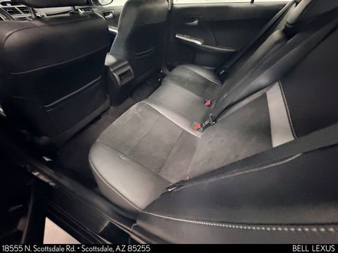 Used 2012 Toyota Camry SE w/ Leather Pkg FWD image 11