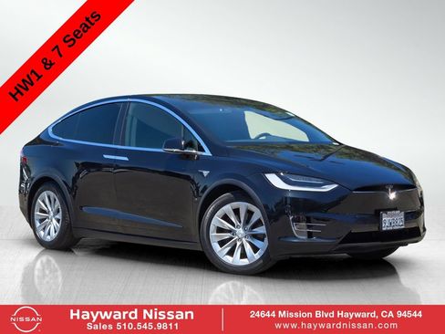 Used 2018 Tesla Model X 75D AWD/4WD image 1