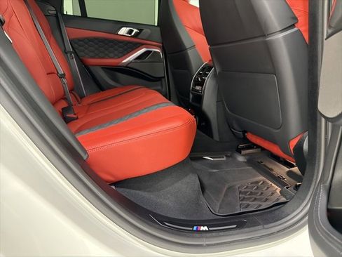 Certified 2022 BMW X6 M w/ Competition Package image 23