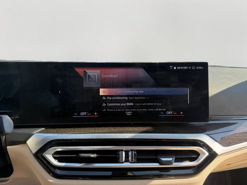 Used 2023 BMW 330i xDrive Sedan w/ Driving Assistance Package AWD/4WD image 18