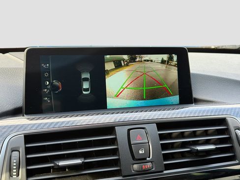 Used 2017 BMW M4 Coupe image 14