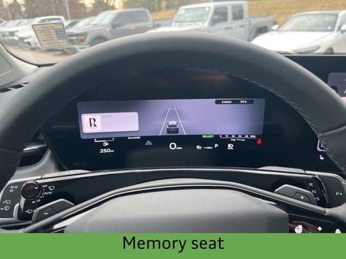 New 2026 Audi Q3 quattro 2.0T image 8