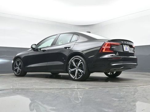 Used 2023 Volvo S60 B5 Ultimate w/ Protection Package Premier FWD image 37
