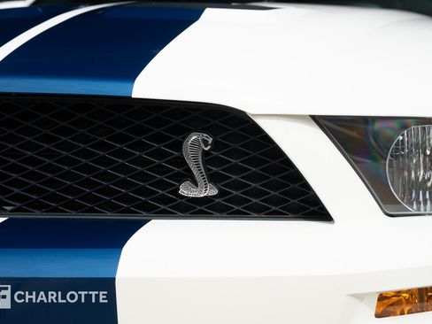 Used 2008 Ford Mustang Shelby GT500 RWD image 6