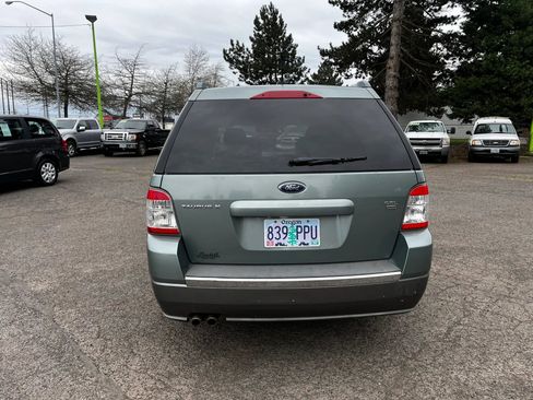 Used 2008 Ford Taurus X SEL image 4