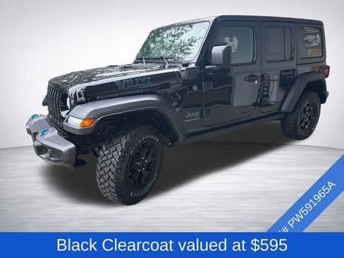 Used 2023 Jeep Wrangler Unlimited image 3