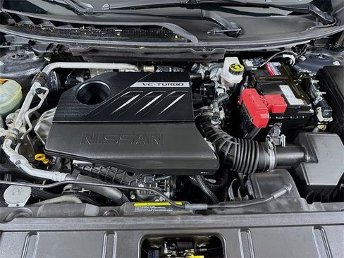 Certified 2023 Nissan Rogue SV image 30