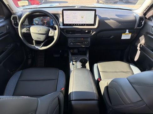 New 2025 Ford Bronco Sport Outer Banks w/ Outer Banks Tech Package+ image 30