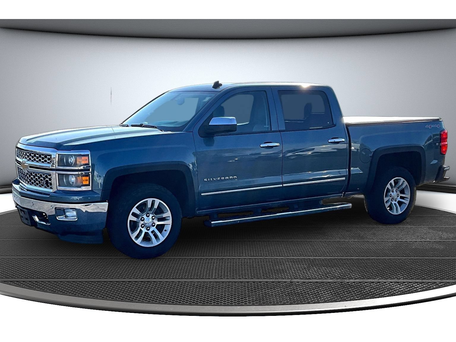 Used 2014 Chevrolet Silverado 1500 LTZ w/ LTZ Plus Package AWD/4WD image 15