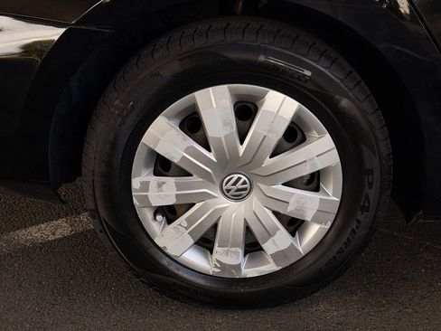 Used 2015 Volkswagen Jetta S image 53